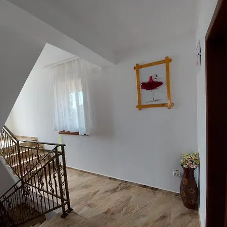 Casa Iv 4*